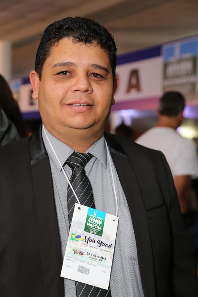 Em BrasÃ­lia, presidente Ricardo participa de Marcha Nacional dos Vereadores