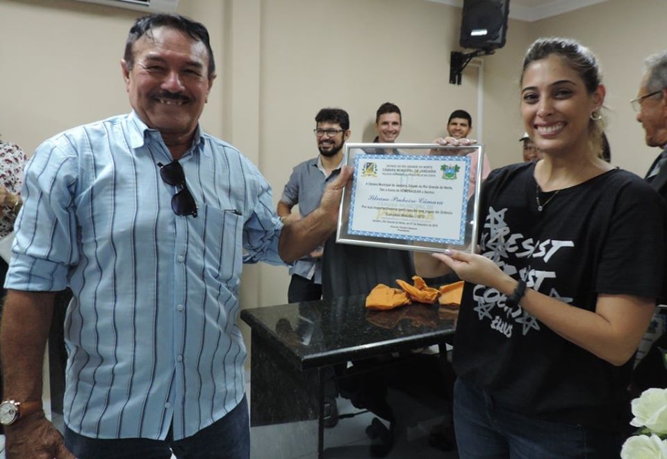 CÃ¢mara Municipal realiza sessÃ£o solene em homenagem Ã  desportistas